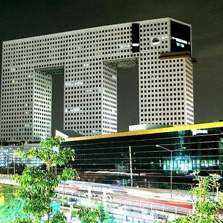 Iyarin@Tuk Chang Ratchayothin Hotel Bangkok Dış mekan fotoğraf
