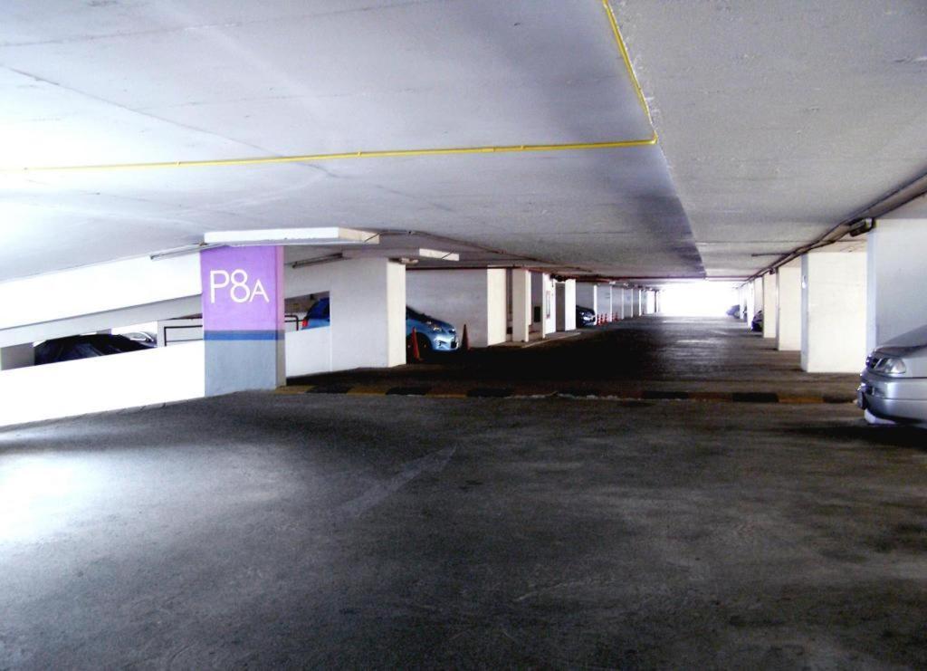 Iyarin@Tuk Chang Ratchayothin Hotel Bangkok Dış mekan fotoğraf
