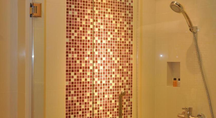 Iyarin@Tuk Chang Ratchayothin Hotel Bangkok Dış mekan fotoğraf