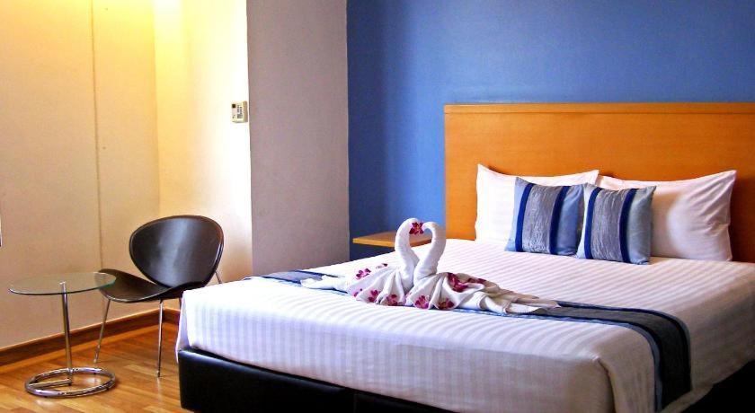 Iyarin@Tuk Chang Ratchayothin Hotel Bangkok Dış mekan fotoğraf